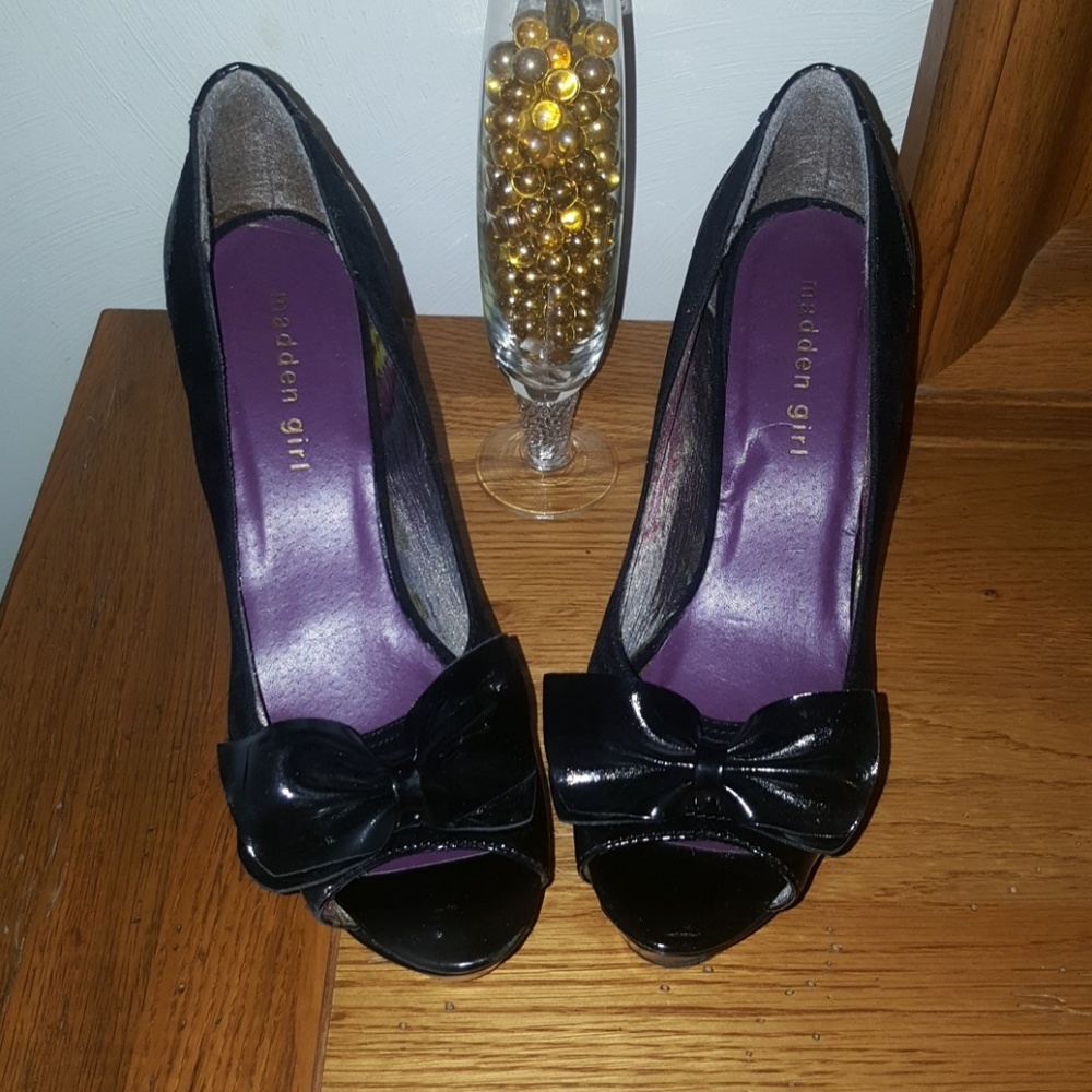 Madden Girl Stilettos - Picture 2 of 5